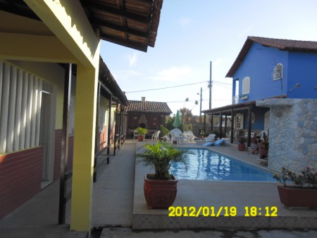 AI-010 - CASA INDEPENDENTE - PORTO DA ALDEIA